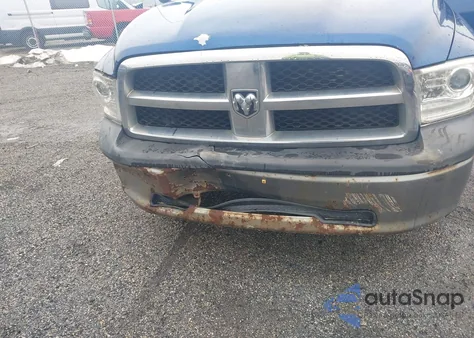 2010 Dodge Ram 1500 St z USA, uszkodzony, nr VIN 1D7RV1GP5AS224474